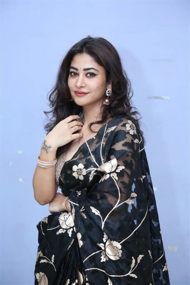 Sonu Thakur Stills in Black Saree